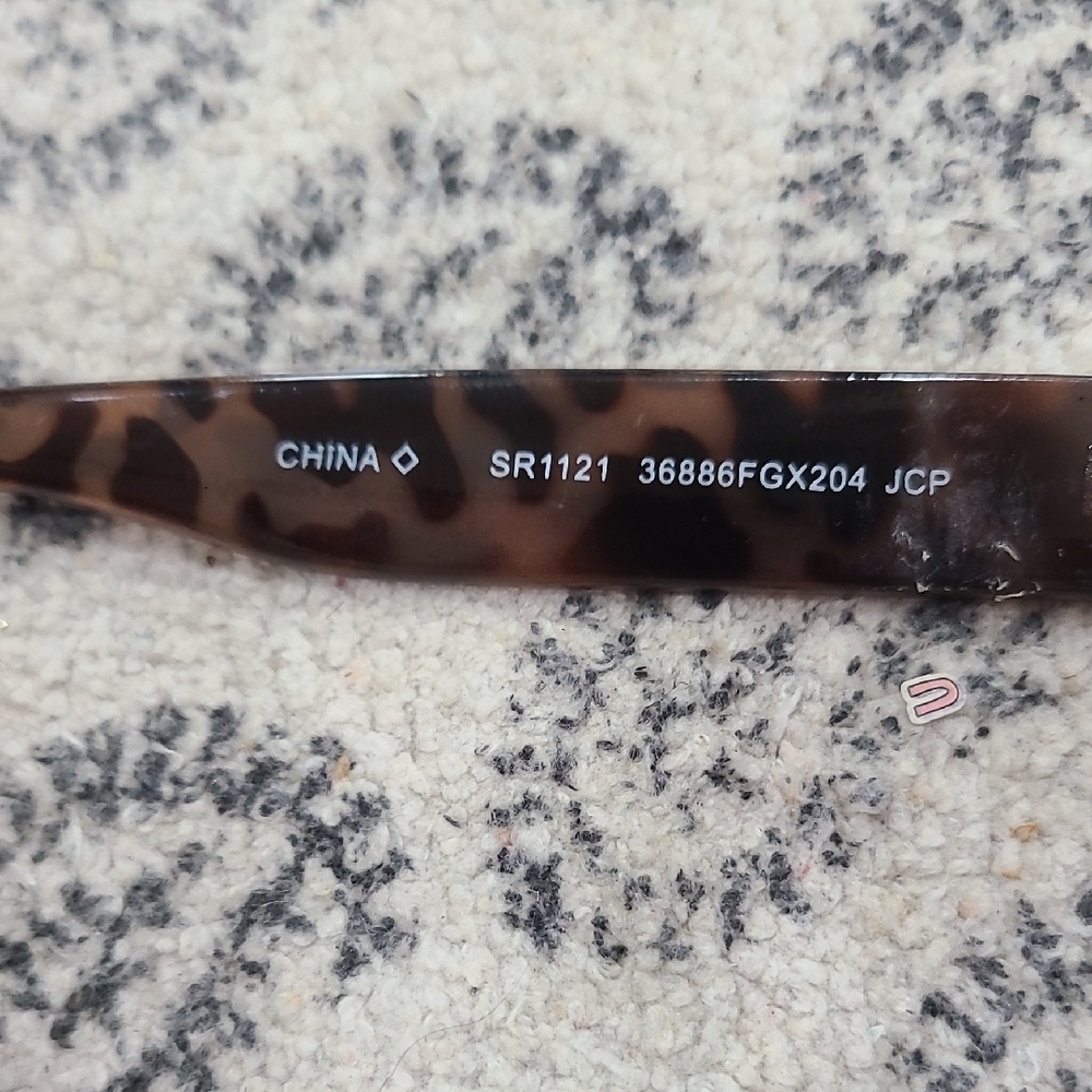 Tortoise Shell Square Sunglasses - image 2